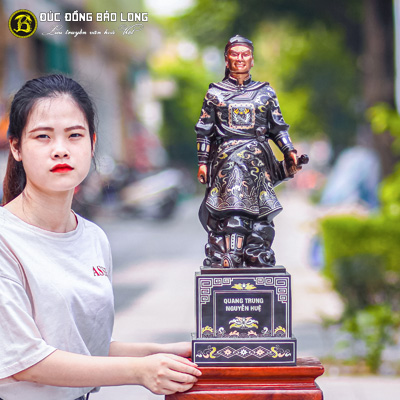 Tượng Quang Trung Bằng Đồng Khảm Tam Khí Cao 61cm