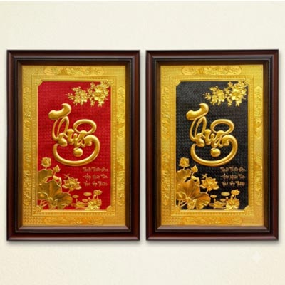 Tranh chữ Thuận sen mai phú quý bằng đồng dát vàng khổ 50x70