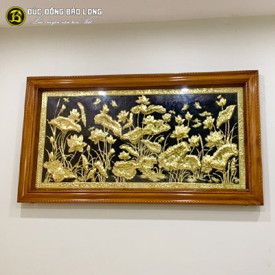 Tranh Hoa Sen Bằng Đồng Chạm Thủ Công Tinh Xảo, Khung gỗ gõ khổ 1m97 x 1m07